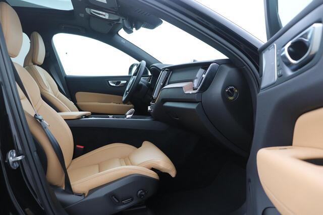 Volvo XC60 T6 Plug-in hybrid Ultra Dark | Luchtvering | Bowers&Wilkins | Massage+Ventilatie | Head-Up | 360° Camera
