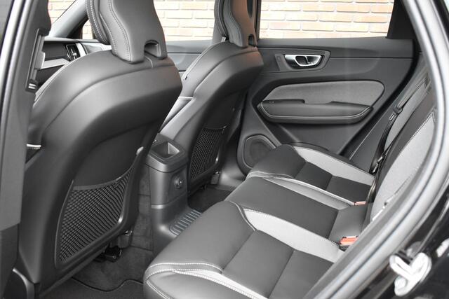 Volvo XC60 T6 350PK Plug-in hybrid AWD Ultra Black Edition | Gelamineerde zijruiten | Luchtvering | Visual park assist