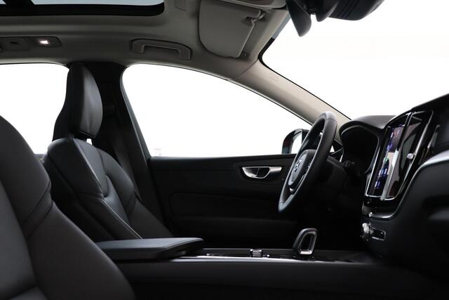 Volvo XC60 RECHARGE T6 AWD ULTIMATE DARK -PANO.DAK|B&W-AUDIO|LUCHTVERING|HEAD-UP DISP.|20"