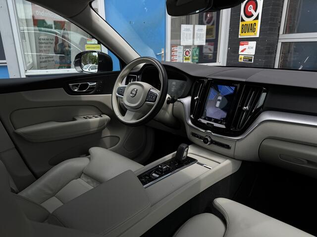 Volvo XC60 2.0 B5 Inscription Prijs Inclusief Onderhoud & 12 Maand BOVAG Garantie | Uitklapbare Trekhaak | 360 Graden Camera |