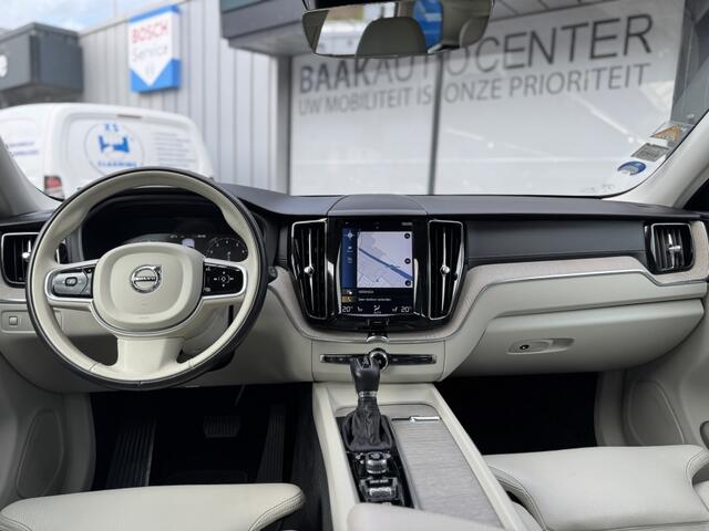 Volvo XC60 2.0 T5 Inscription | 19" | Wit leder | Camera | ACC