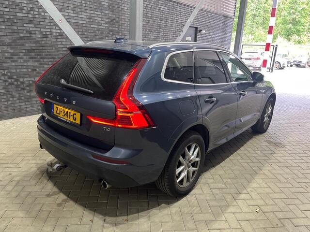 Volvo XC60 T4 Momentum | ACC | Camera | Stoel+Stuurverwarming | Apple Carplay | Trekhaak