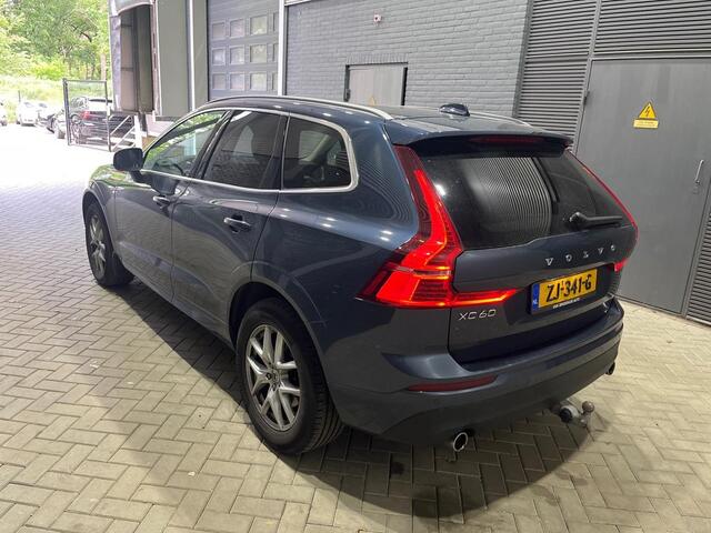 Volvo XC60 T4 Momentum | ACC | Camera | Stoel+Stuurverwarming | Apple Carplay | Trekhaak
