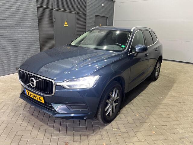 Volvo XC60 T4 Momentum | ACC | Camera | Stoel+Stuurverwarming | Apple Carplay | Trekhaak