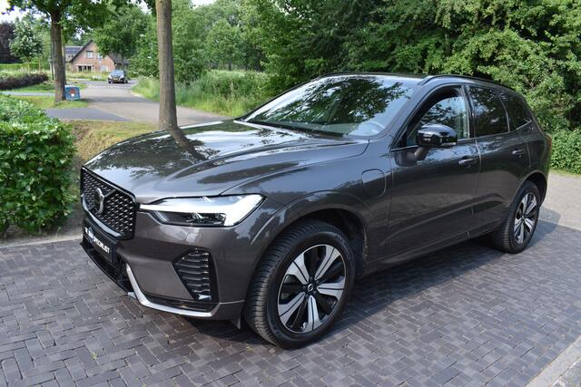 Volvo XC60 2.0 T6 Plug-in hybrid AWD R-Design PANO, LEER 69DKM