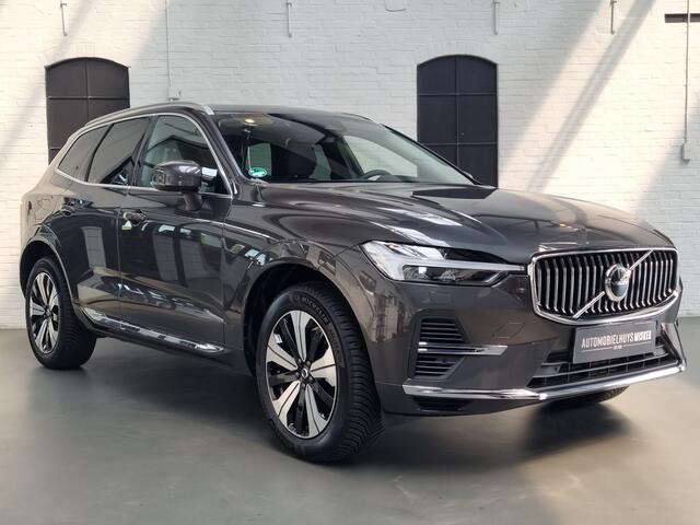 Volvo XC60 2.0 T6 Plug-in hybrid AWD Plus Bright PANO / TREKHAAK / STUURVERWARMING / HARMAN KARDON