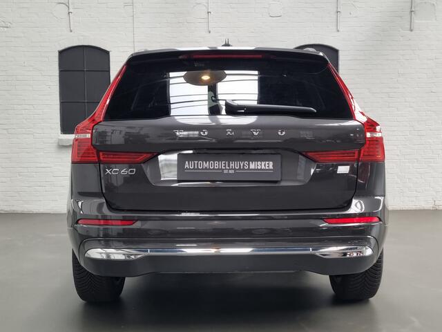 Volvo XC60 2.0 T6 Plug-in hybrid AWD Plus Bright PANO / TREKHAAK / STUURVERWARMING / HARMAN KARDON