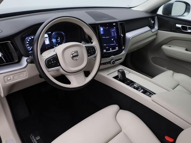Volvo XC60 2.0 Recharge T6 AWD Business Pro | PANO | CAMERA | H&K | MEMORY | KEYLESS