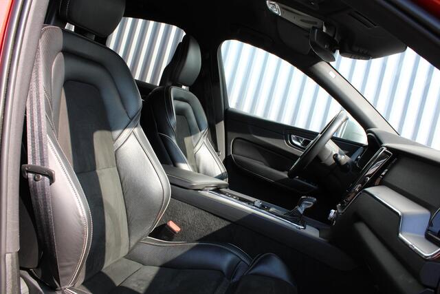 Volvo XC60 T5 Automaat AWD R-Design, | Full map navigatie | Cruise Control | Elektrisch wegklapbare trekhaak | Apple Carplay/Android Auto | BLIS | Achteruitrijcamera | R-Design interieur | Elektrisch bedienbare bestuurdersstoel | Elektrisch bedienbare achterklep |