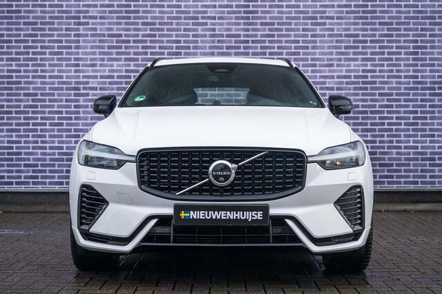 Volvo XC60 T6 Recharge AWD Ultimate Dark | Long Range | Luchtvering | Trekhaak | Bowers & Wilkins audio | 360º Camera | Parkeerverwarming | Panoramadak | Contourstoelen met geheugenfunctie | Google Maps navigatie