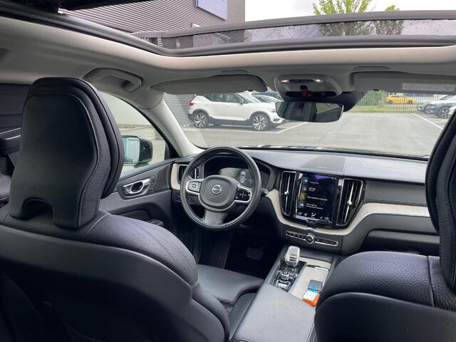 Volvo XC60 2.0 Recharge T8 AWD Inscription | Trekhaak | Blis | Adaptive Cruise Controle | Panorama Schuifdak | Memory | Harman/Kardon | Adaptive LED |