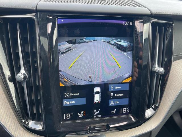Volvo XC60 2.0 Recharge T8 AWD Inscription | Trekhaak | Blis | Adaptive Cruise Controle | Panorama Schuifdak | Memory | Harman/Kardon | Adaptive LED |