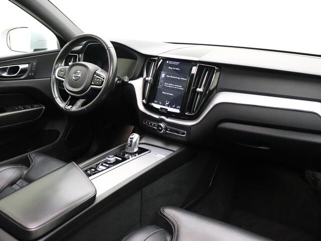 Volvo XC60 T8 390pk AWD R-Design / Luchtvering / Panorama dak / Geventileerde stoelen / Rondom zicht camera / BLIS /