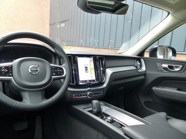 Volvo XC60 T6 Plug-in hybrid AWD Plus Dark