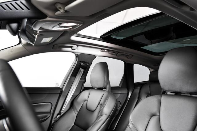 Volvo XC60 2.0 Recharge T6 AWD Plus Dark | S/K-Panodak | Dig. Cockpit | Adapt. Cruise | Memory Stoelen | Elek. Klep | Stoel-+stuurverw. | 360 Camera | NAV+App. Connect | LM 19" | 9452