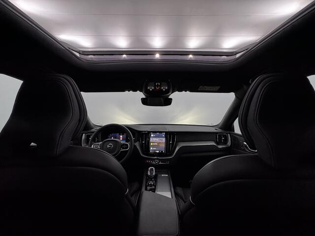 Volvo XC60 2.0 T8 Plug-in hybrid AWD Ultra Black Edition Pano, 360 Camera, Leder, Winterpakket, Harman/Kardon, Head-up display, Memory stoelen, 2 jaar garantie