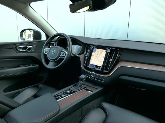 Volvo XC60 D4 AUT AWD Inscription Panoramadak / Leer / Trekhaak / Navi
