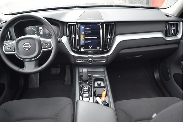 Volvo XC60 2.0 T8 Recharge AWD R-Design 304pk, Panorama, Pilot assist, Harman/kardon, Camera