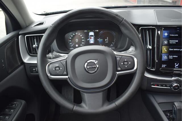 Volvo XC60 2.0 T8 Recharge AWD R-Design 304pk, Panorama, Pilot assist, Harman/kardon, Camera