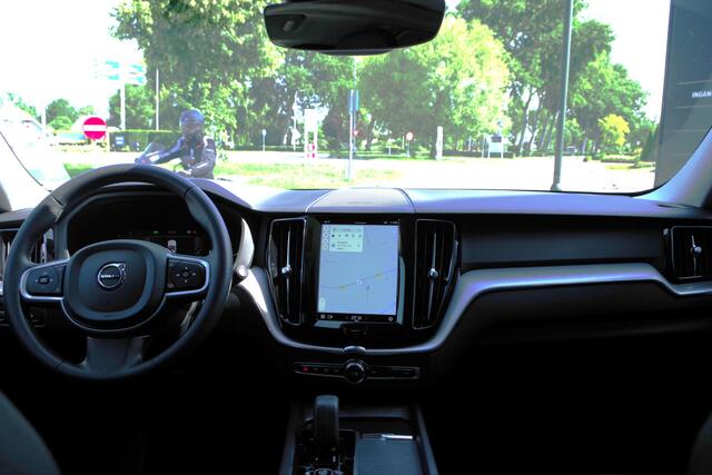 Volvo XC60 2.0 T6 Plug-in hybrid 340 PK AWD Inscription, Panoramadak, Harman/Kardon, Leder