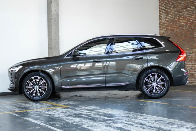 Volvo XC60 T8 Twin Engine AWD Inscription | Luchtvering | Head-Up Display | 360 Graden Camera | Navigatiesysteem | Elektrisch Bedienbare Achterklep | Verwarmbare Voorstoelen | Adaptieve Cruise Control | Dodehoekdetectie Met Correctie