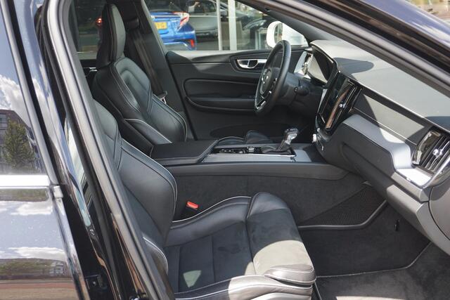 Volvo XC60 2.0 B5 R-Design | trekhaak | elect stoelen