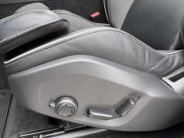 Volvo XC60 2.0 T6 Plug-in hybrid AWD R-Design Harman/Kardon | Camera | Keyless