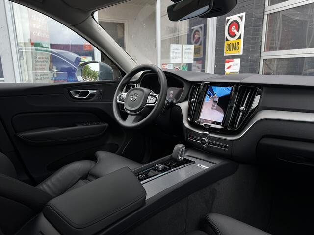Volvo XC60 2.0 T8 Plug-in hybrid AWD Plus Bright Prijs Inclusief Onderhoud & 12 Maand BOVAG Garantie | Als Nieuw | Panoramadak | Elektrisch Verstelbare Stoelen |