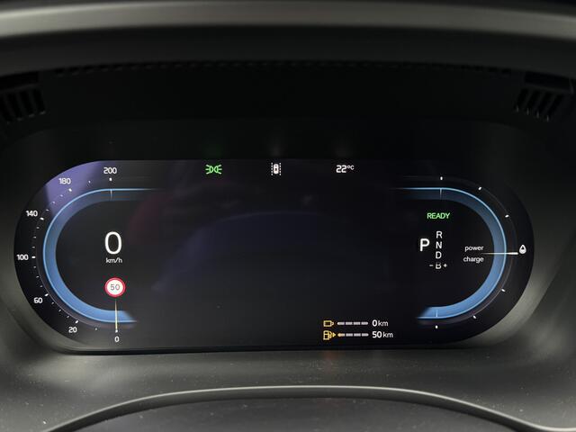 Volvo XC60 2.0 T8 Plug-in hybrid AWD Plus Bright Prijs Inclusief Onderhoud & 12 Maand BOVAG Garantie | Als Nieuw | Panoramadak | Elektrisch Verstelbare Stoelen |