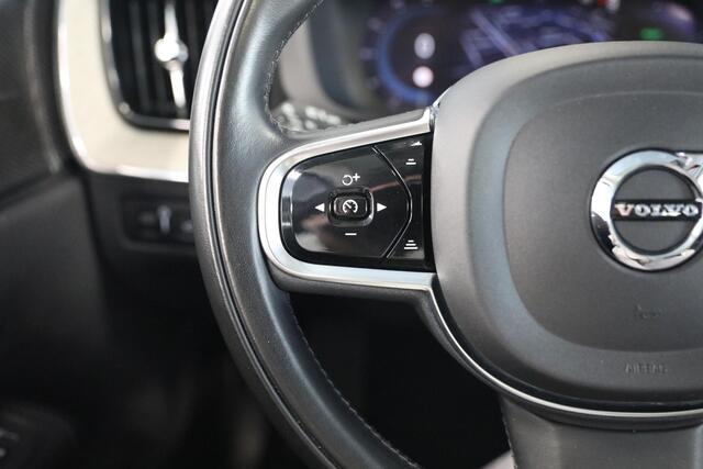 Volvo XC60 2.0 T6 Plug-in hybrid AWD Inscription Exclusive | Schuif- opendak | Trekhaak Elektrisch | Head- up Display