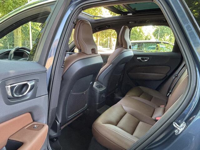 Volvo XC60 T8 AWD Leder Luchtvering DAB Pilot Assist Pano