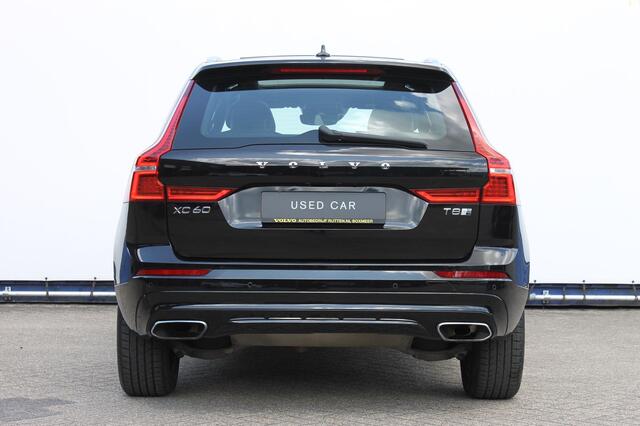 Volvo XC60 T8 Twin Engine AWD R-Design Luchtvering / Head-up display / BLIS / Elektrisch bedienbare bestuurderstoel met geheugen / Cruise control / Achteruitrij camera / Apple Carplay / Android auto /