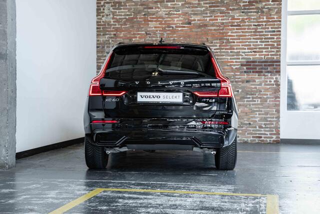 Volvo XC60 T6 Automaat Plug-in hybrid AWD Plus Dark | Harman Kardon premium audio | Blond lederen bekleding | Panoramadak | Google infotainment | 4-seizoenenbanden | Adaptive cruise control | Semi-electrische wegklapbare trekhaak | 360° parkeercamera | Parkeersensor