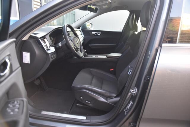 Volvo XC60 2.0 T5 AWD Momentum