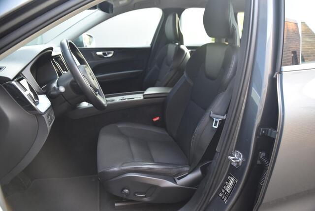 Volvo XC60 2.0 T5 AWD Momentum