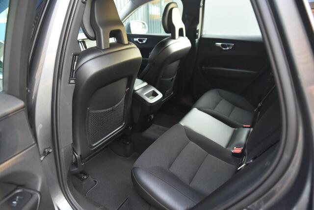 Volvo XC60 2.0 T5 AWD Momentum