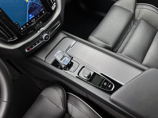 Volvo XC60 2.0 T8 AWD Ultimate Dark