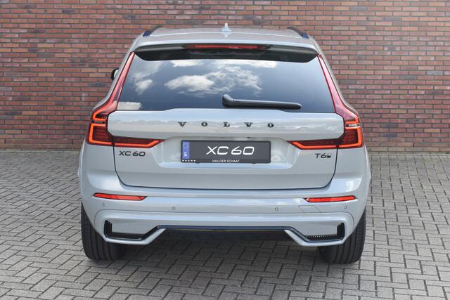Volvo XC60 T6 350PK Plug-in hybrid AWD Ultra Black Edition | Luchtvering | Panoramadak | B&W Audio | 22'' |
