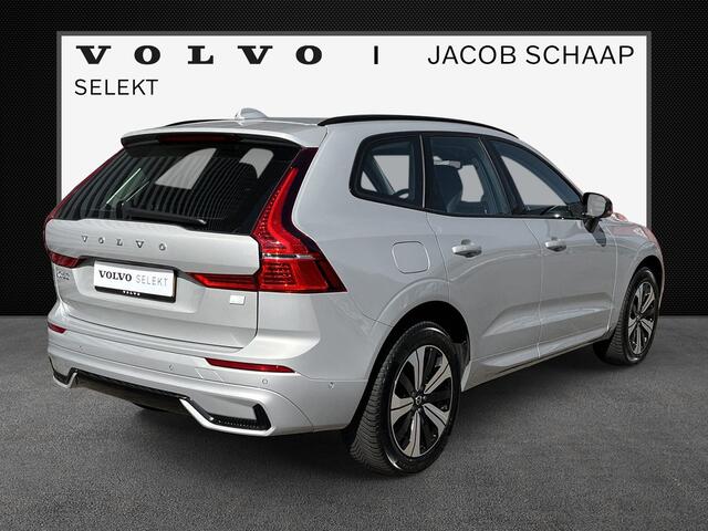 Volvo XC60 2.0 T6 Plug-in hybrid AWD Plus Dark / Trekhaak inklapbaar / elektr. voorstoelen met geheugen / stoelverw. voor & achter /