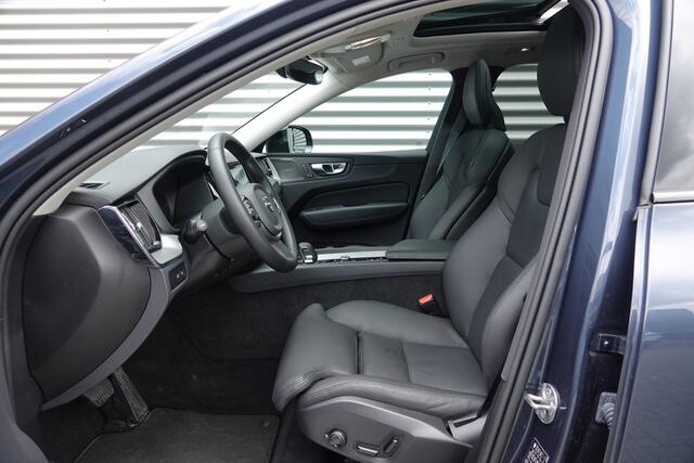Volvo XC60 2.0 T6 Plug-in hybrid AWD Recharge Plus Dark | Pano | Memory | H&K | ACC | 360 Cam |