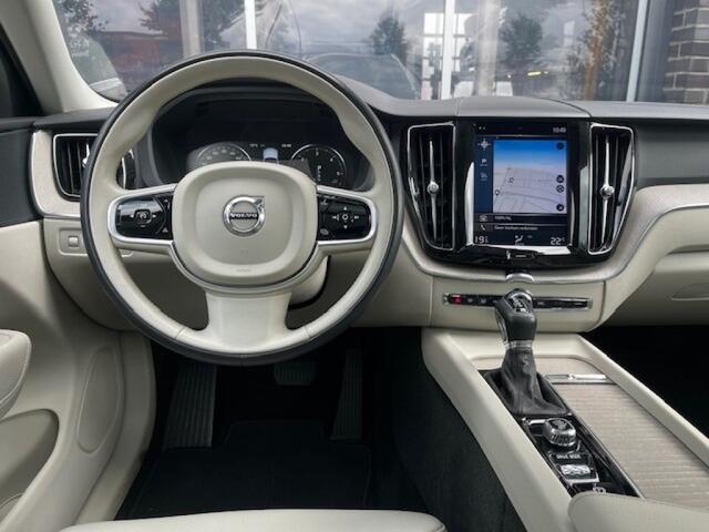Volvo XC60 2.0 D4 AWD INSCRIPTION - PANO - 20 INCH
