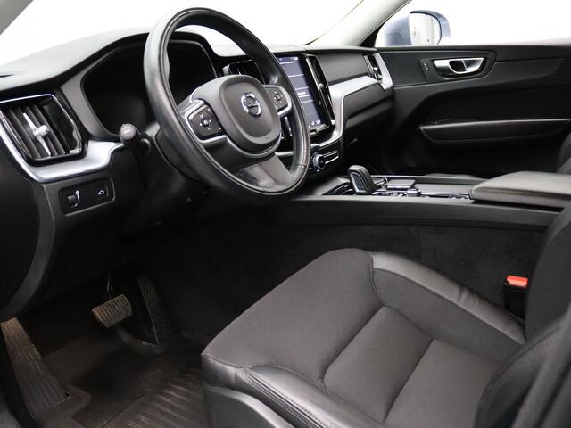 Volvo XC60 250pk B5 Momentum Pro Automaat Camera | Adapt. Cruise | Navi | Parkeersens. v+a | Stoel-/stuurverw.