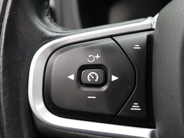 Volvo XC60 250pk B5 Momentum Pro Automaat Camera | Adapt. Cruise | Navi | Parkeersens. v+a | Stoel-/stuurverw.