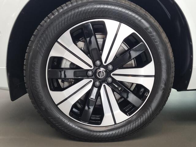 Volvo XC60 2.0 T6 Plug-in hybrid AWD Plus Dark PANO / 360 CAMERA / LEER / STUUR EN STOELVERWARMING