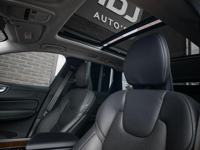 Volvo XC60 2.0 T6 Plug-in hybrid AWD R-Design | Pano | Luchtvering | HUD | H/K | Long Range | 20"| Blis | Ventilatie stoelen | Camera |