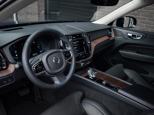 Volvo XC60 2.0 T6 Plug-in hybrid AWD R-Design | Pano | Luchtvering | HUD | H/K | Long Range | 20"| Blis | Ventilatie stoelen | Camera |