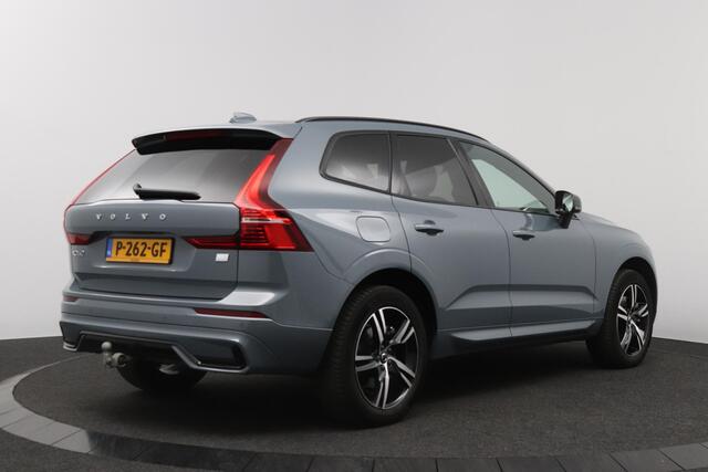 Volvo XC60 2.0 T6 Plug-in hybrid AWD R-Design | Panoramadak | Trekhaak | Leder |