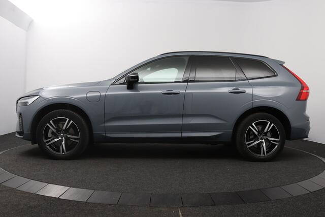 Volvo XC60 2.0 T6 Plug-in hybrid AWD R-Design | Panoramadak | Trekhaak | Leder |