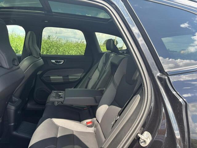 Volvo XC60 2.0 T6 Plug-in hybrid AWD Plus Black Edition