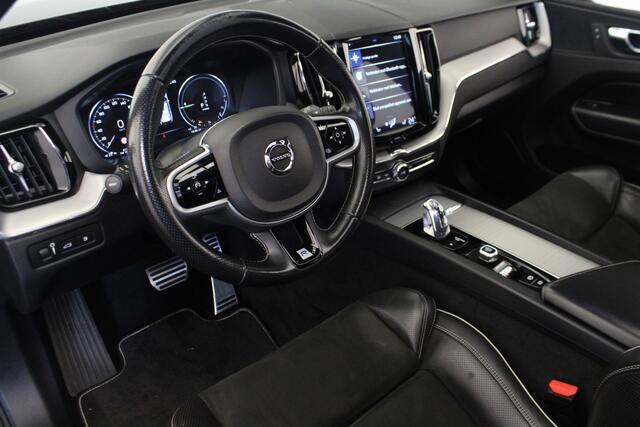 Volvo XC60 2.0 T8 Twin Engine AWD R-Design |Pano|Stoelverwarming|